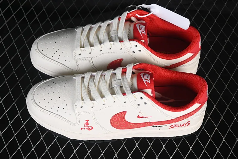 All categories Nk SB Dunk Series Nk SB Dunk Low High-end customized low-top sneakers Nike SB Dunk Low Limited to the Year of the Horse High-end customized low-top casual skateboard shoes MZ9588-861